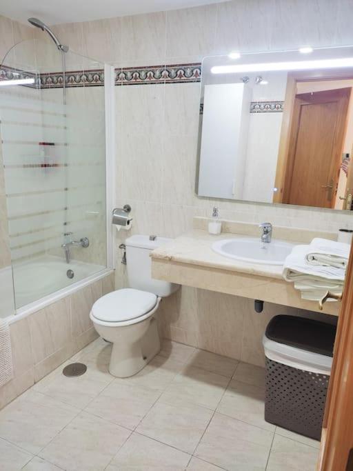 Apartamento Renovado En El Centro De Benalmádena Dış mekan fotoğraf